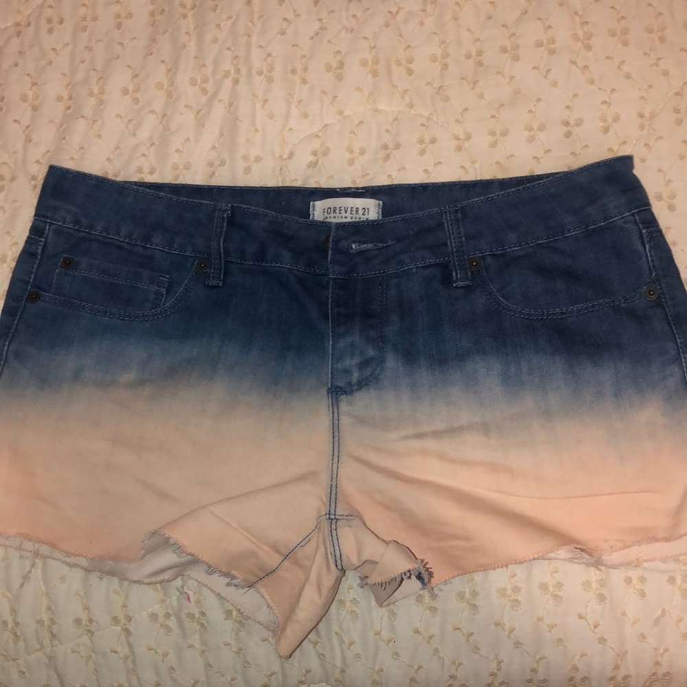 F21 ombre jean shorts US SIZE 28